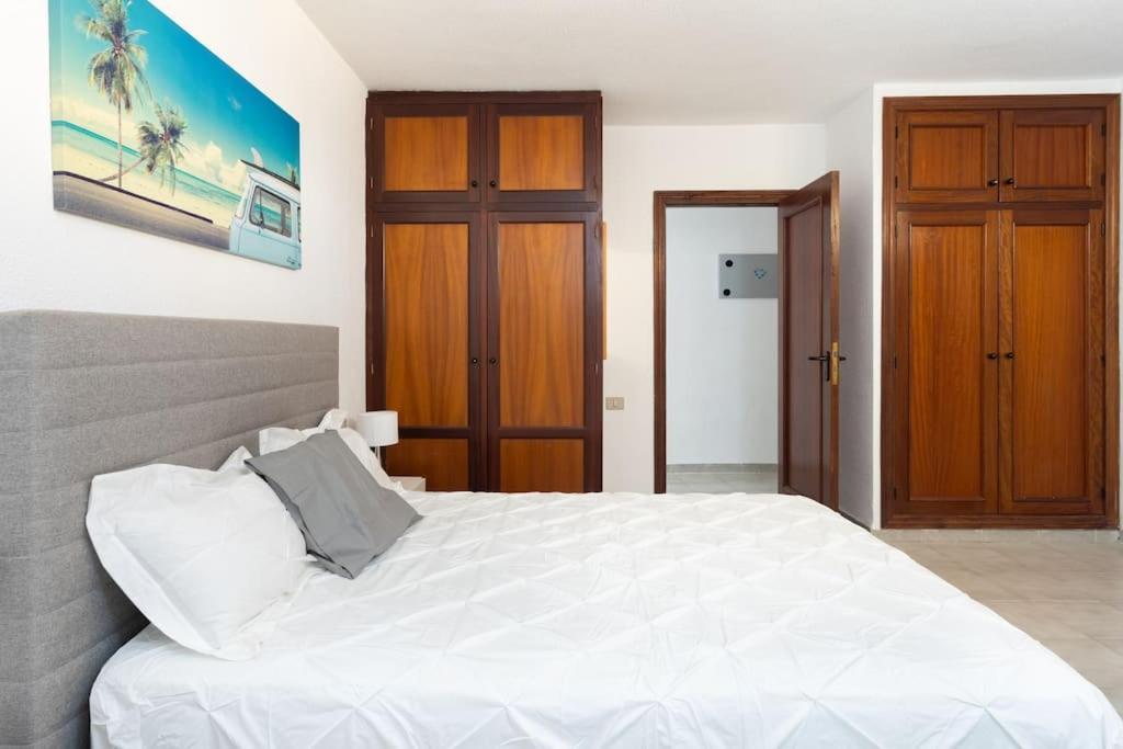 Eden Rentals Medano Seastar Ocean First Line Эль-Медано Экстерьер фото